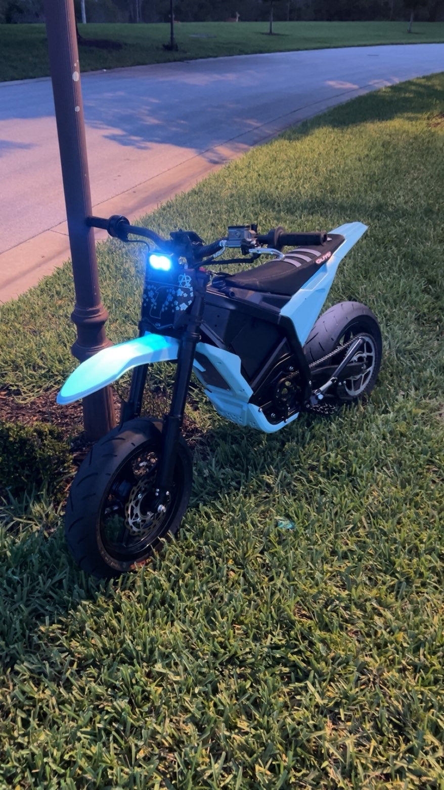 MINI MOTOS